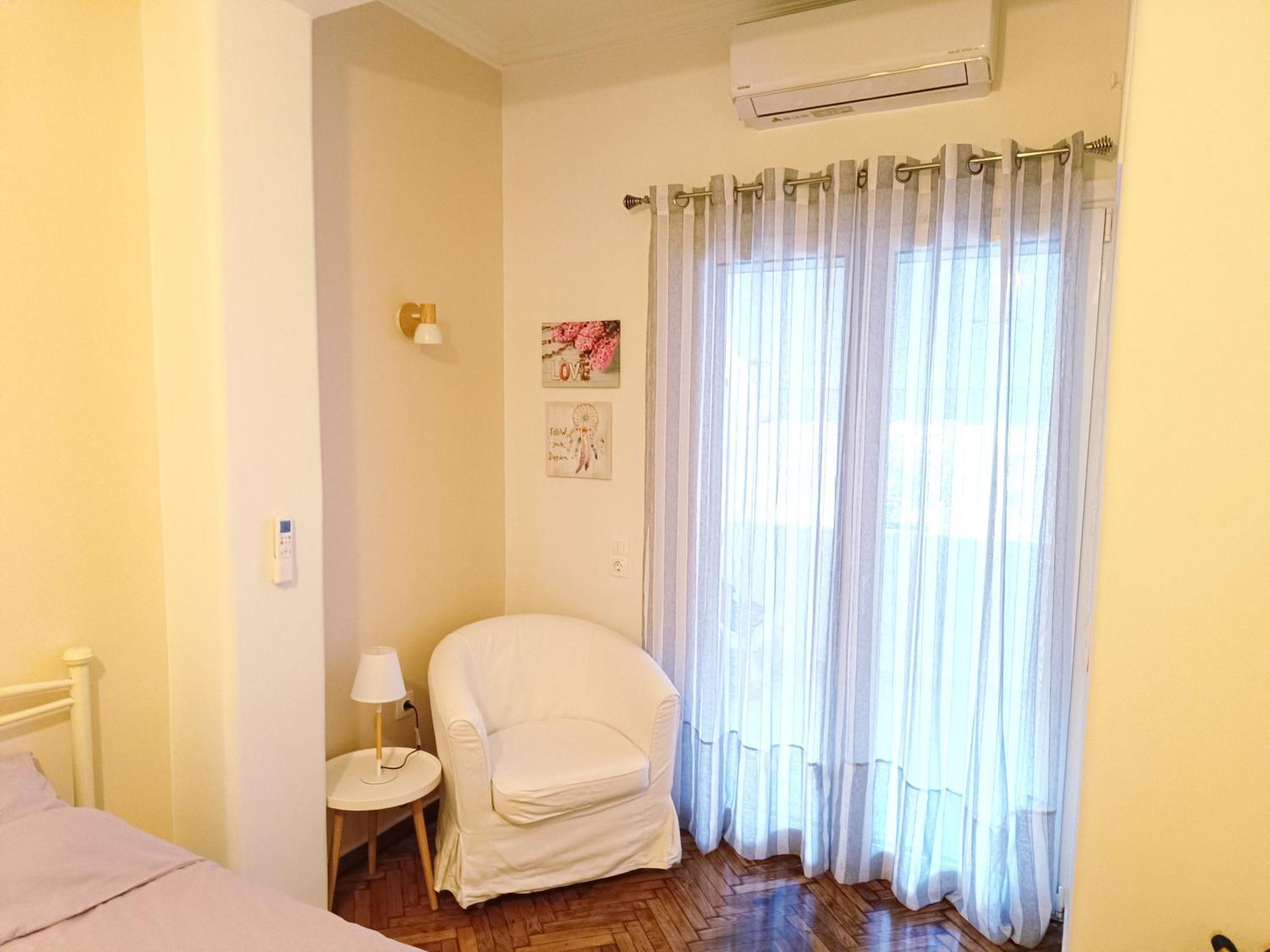 Golden Apartment In Victoria Atina Dış mekan fotoğraf